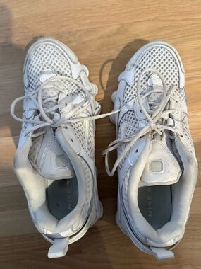 Nike Shox TL Nova ‘Triple White’ (Women’s) Size 8 US